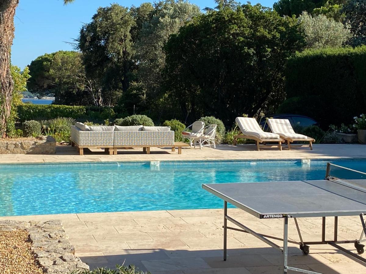 Lovely "Provence" Villa With Sea View, Private Heated Pool, Airco And Beautiful Garden Grimaud Bagian luar foto
